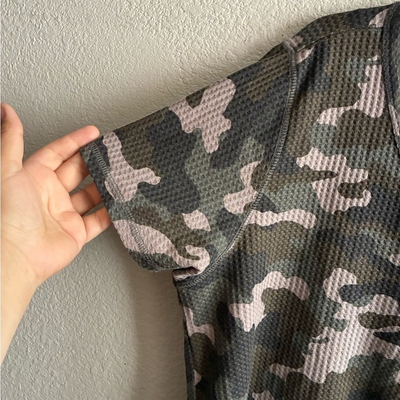 🆕Loralette Camouflage Short Sleeve Waffle Tee 4X🆕 - Picture 5 of 14